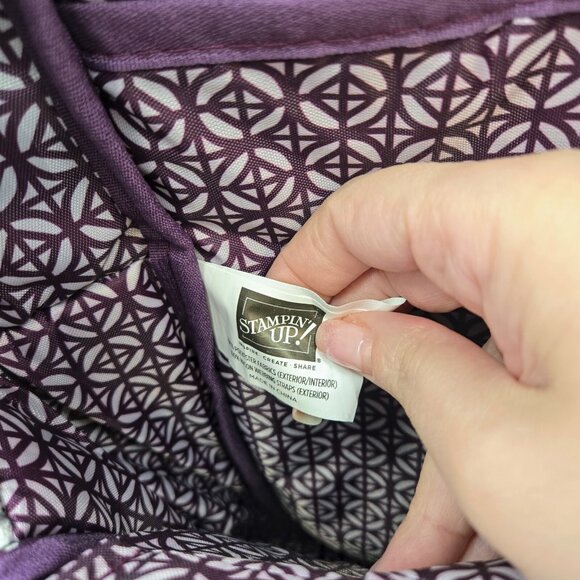 Stampin’ Up! On Stage Backpack Poppies Flowers Red Black Convention Floral Read - Picture 9 of 12